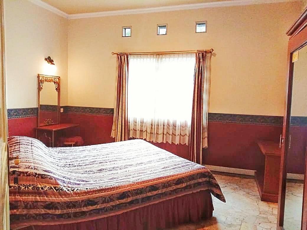 Hotel Kulem Cisitu Bandung Exteriér fotografie