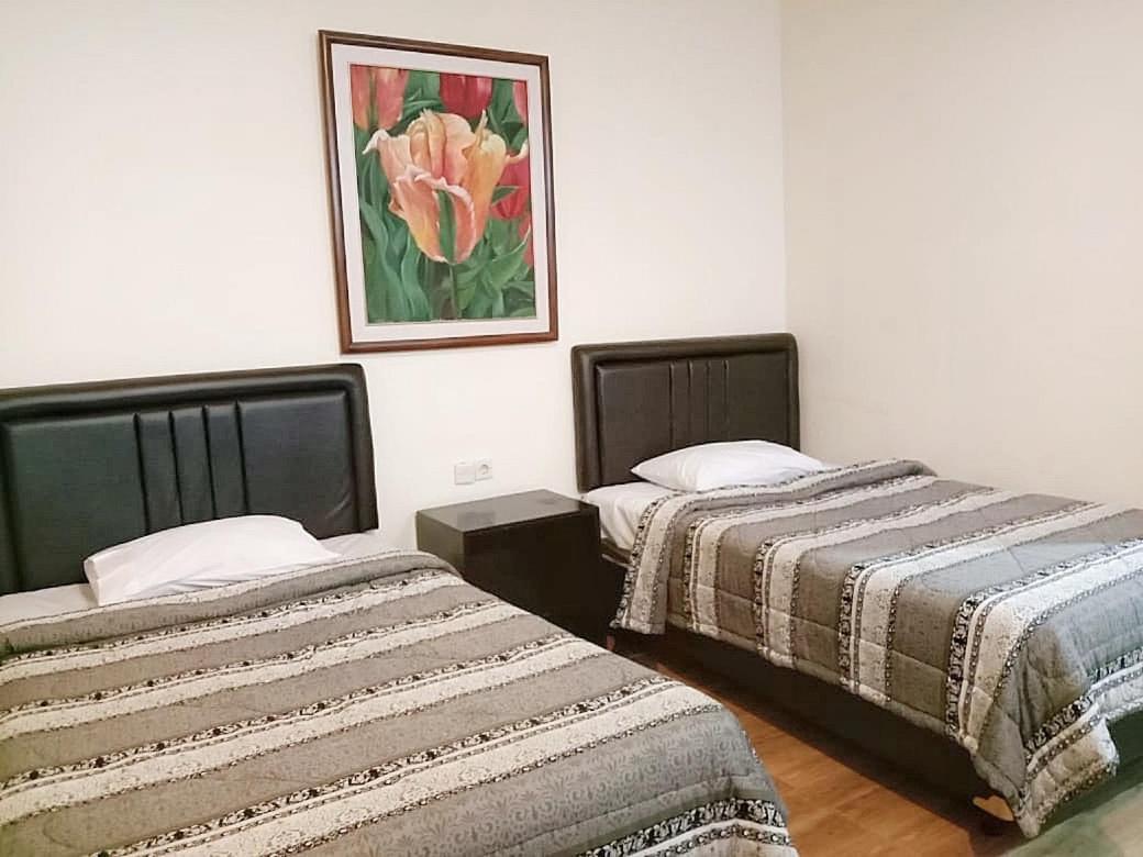 Hotel Kulem Cisitu Bandung Exteriér fotografie